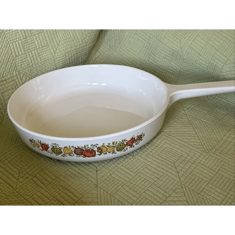 Vintage Corning Ware Range Toppers Skillet N-10-B 10